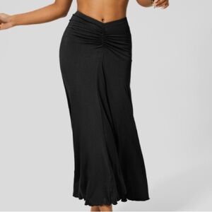 Halara Ruched Front Black Midi Skirt